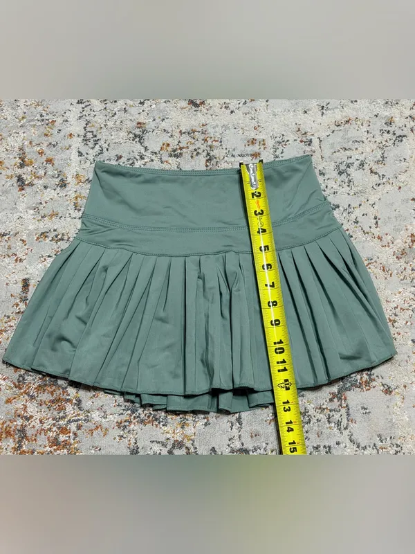 Gold Hinge Pleated Tennis Skirt skort sea green sage Small - Image 5