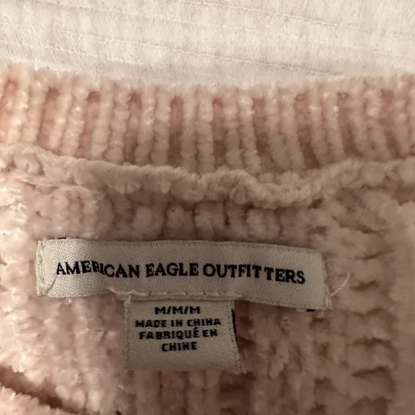 American Eagle Outfitters Sweater - Size M - Image 6