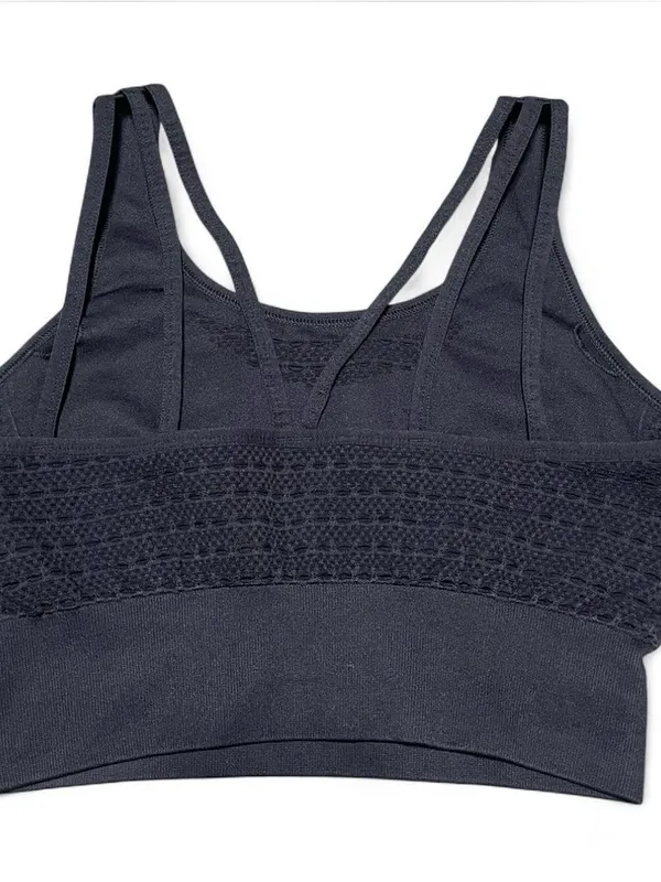 Gymshark Black Seamless Racerback Sports Bra with Logo size Medium - Image 3