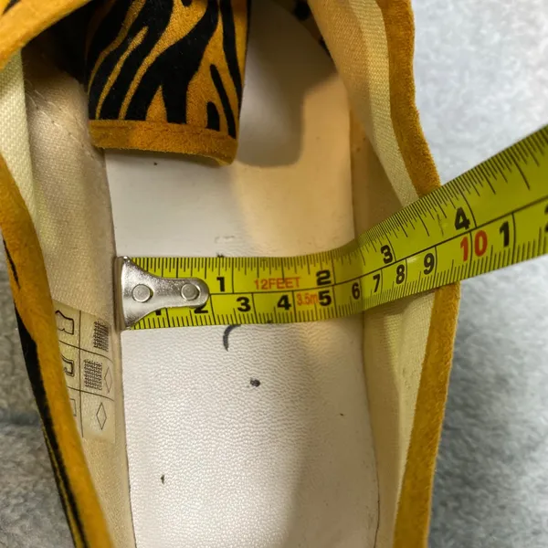 Mango Monki Zebra Print Platform Sneaker‎ Women's Size 9 Yellow Black Animal Lace FLAW - Image 15