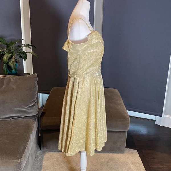 Women’s Off the Shoulder Short Gold Dress Corset Back Party Prom Size 12 NWOT - Image 5