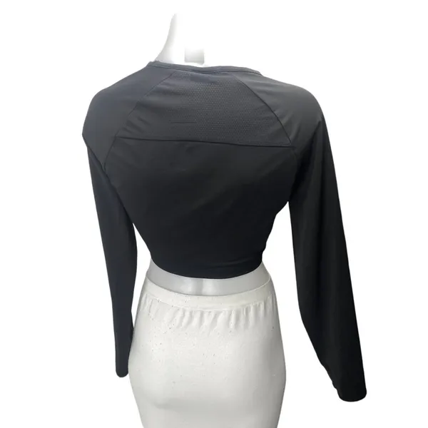 Gymshark Women's Black Long Sleeve Yoga Workout Gym Athletic Crop Top Size S - Image 2