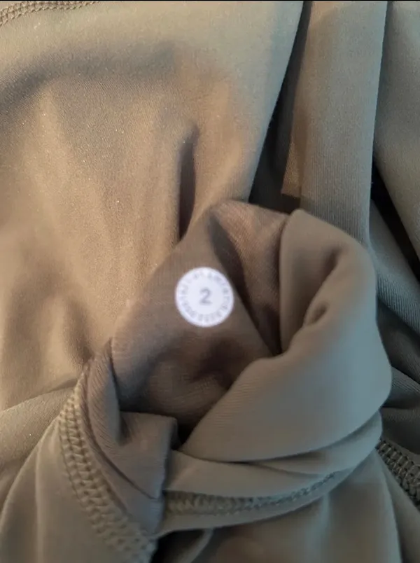 Lululemon 6” - Image 3