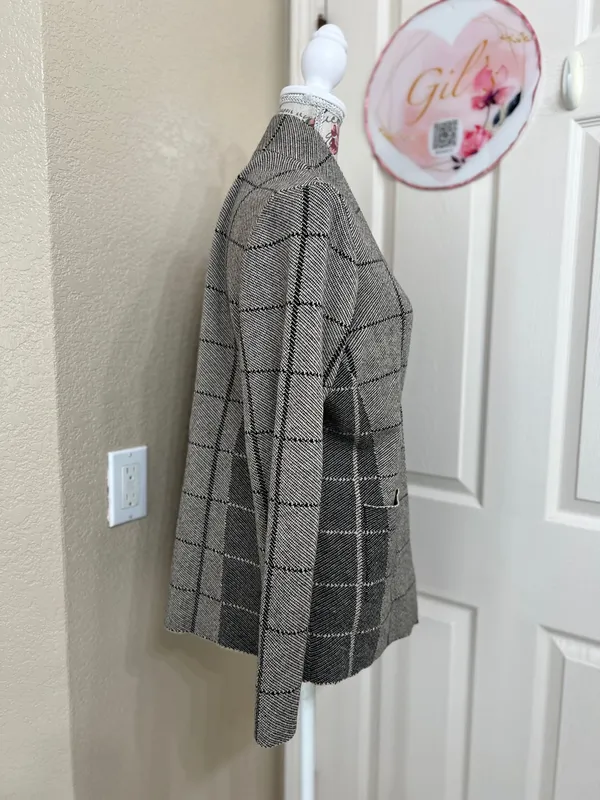 NIC+ZOE Taupe Plaid Sweater Blazer size L - Image 3