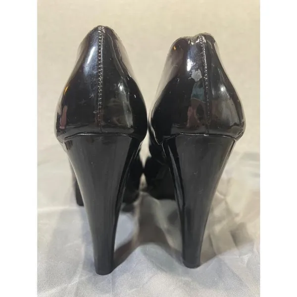 Women's Its Ok Black Patent Leather Platform Heels Size 6 - Image 4