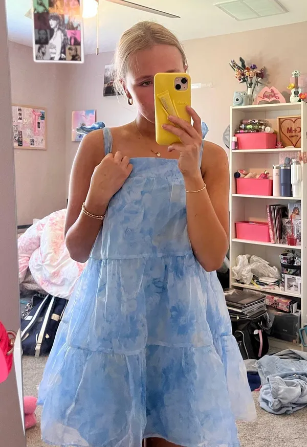 Blue Dress Boutique - Image 2