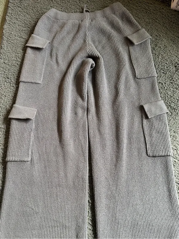 Edikted Wynter Knit Sweater Cargo Pants in gray melange, size M - Image 2