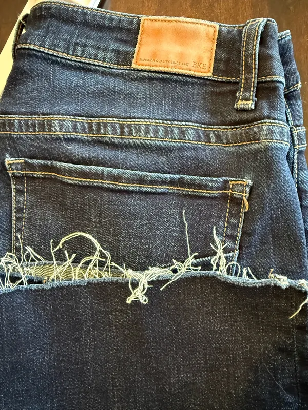 Buckle Women’s Jeans - Image 3