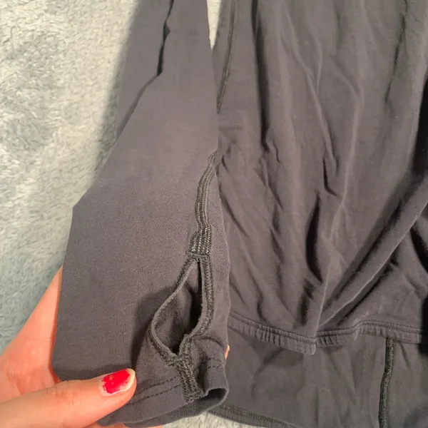 lululemon athletica Dark Gray/black Long Sleeve Top - Image 2