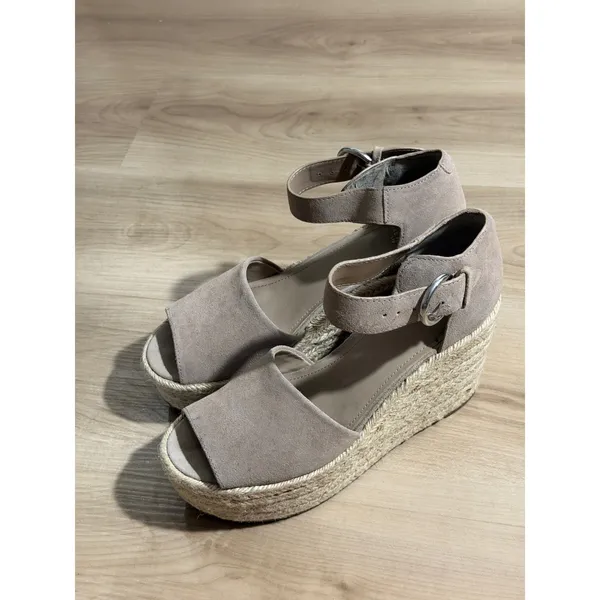 Marc Fisher LTD Adalyn Espadrille Wedge Tan 10 Womens Platform Sandal - Image 3