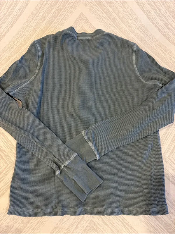 AMO Women’s Small Olive Green Waffle Knit Long Sleeve Henley Shirt - Image 4