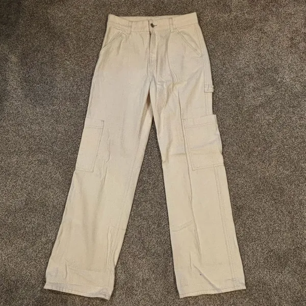 H&M Women Beige Utility Cargo Pants Size US 6 - Image 2