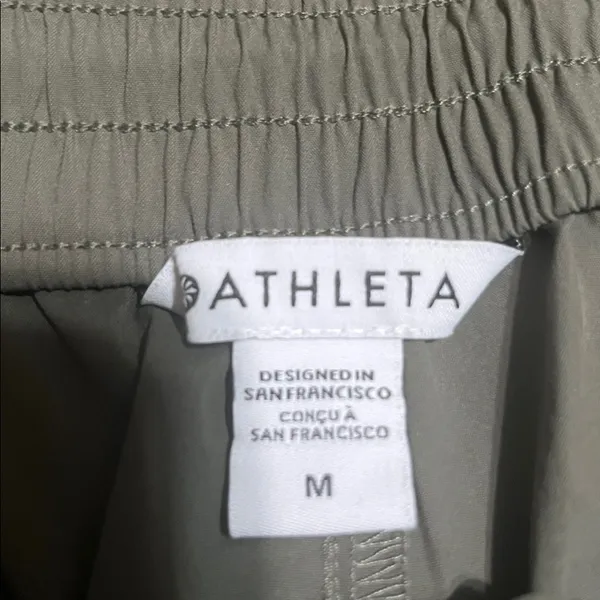 Athleta Cascade Cargo Poplin Cinch Wide Leg Pant Moss‎ Green Medium - Image 8