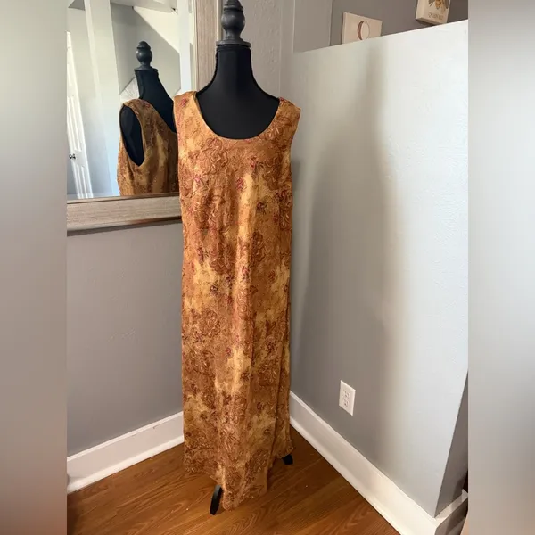 K Woman Dark Romantic Maxi Dress | Whimsigoth Paisley Floral | Moody Boho . - Image 3