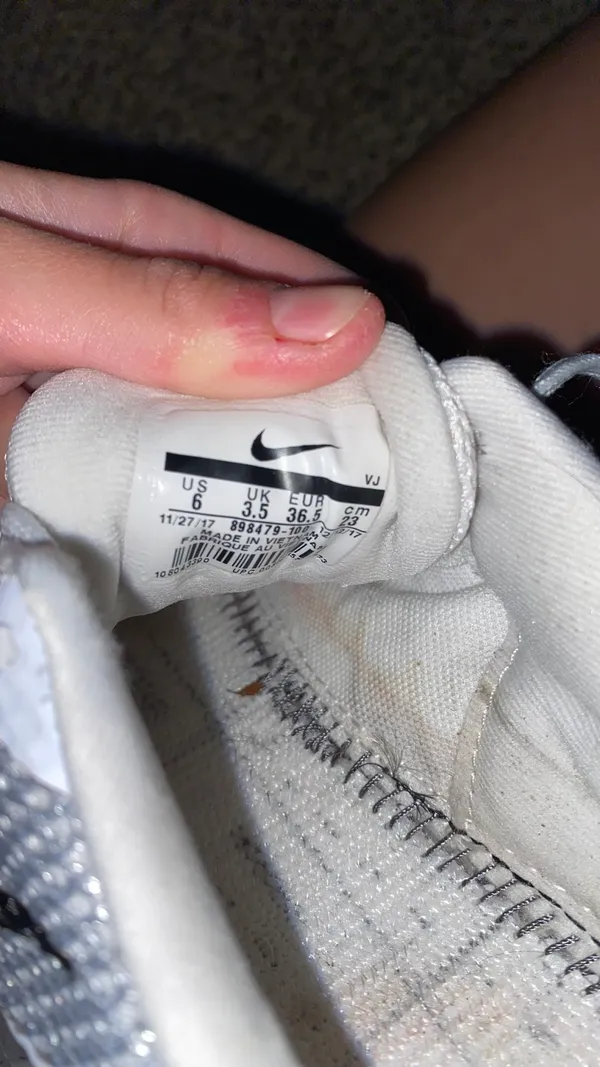 Nike training shoes - Image 3