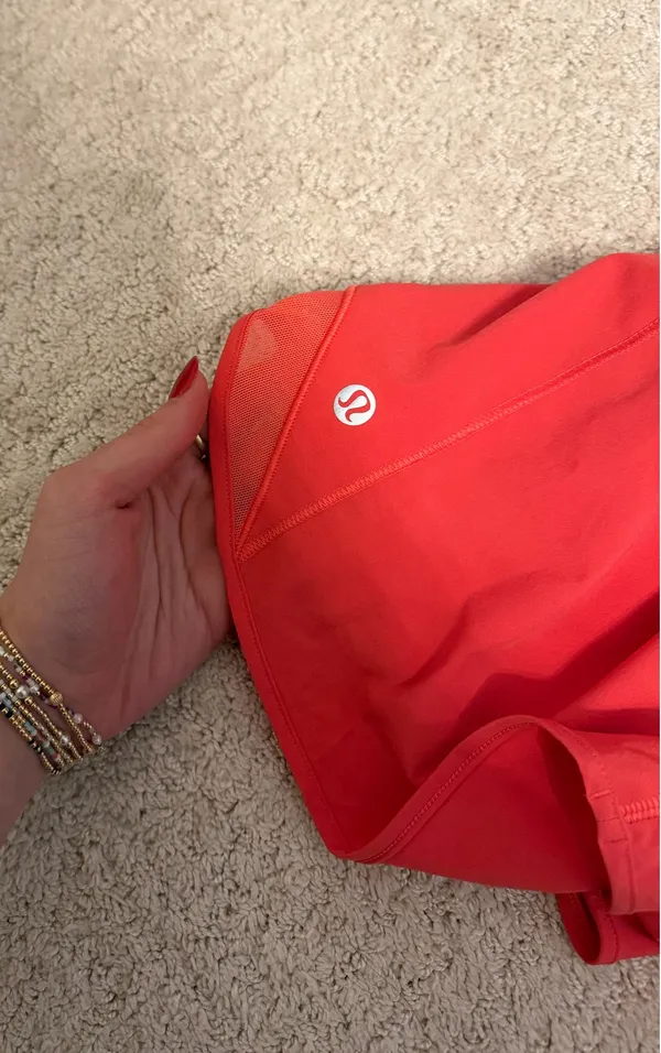 Lululemon Shorts Hotty Hot - Image 3