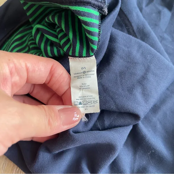 Lululemon Scarf - Image 2