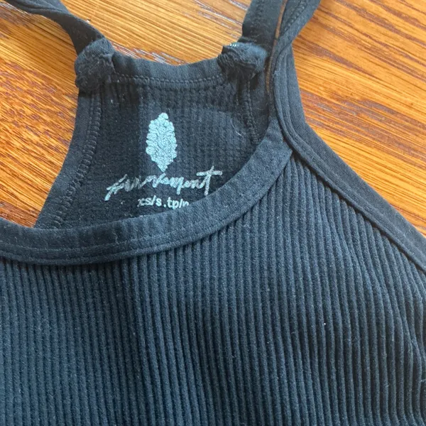 Free People Happiness Runs Crop Tank in Black NWOT sz XS/S - Image 6