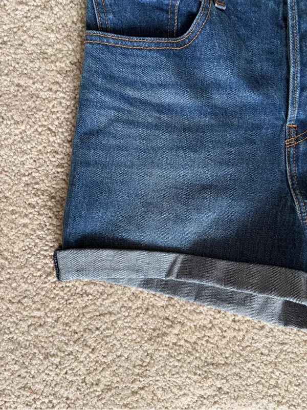 Levis Premium Denim Shorts blue Wedgie fit rolled Cuff Jean summer shorts sz 30 - Image 3