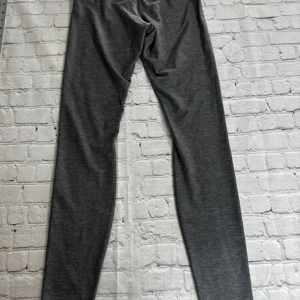 Lululemon leggings size 6 - Image 6