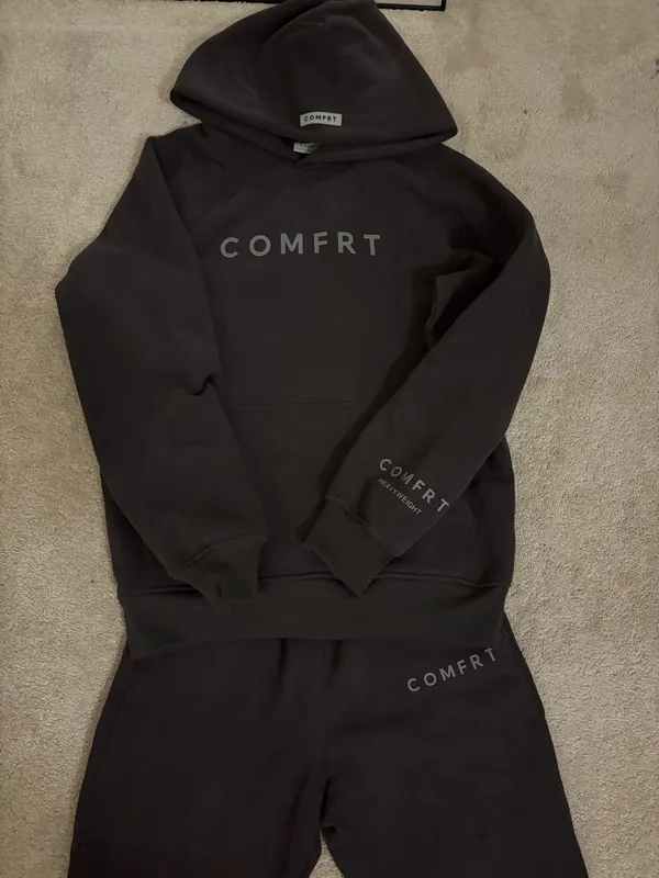 Comfrt sweatset - Image 2
