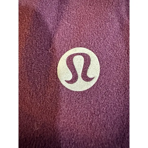 Lululemon Simply‎ Bare Sports Bra Women's Size 4 Purple - Image 4