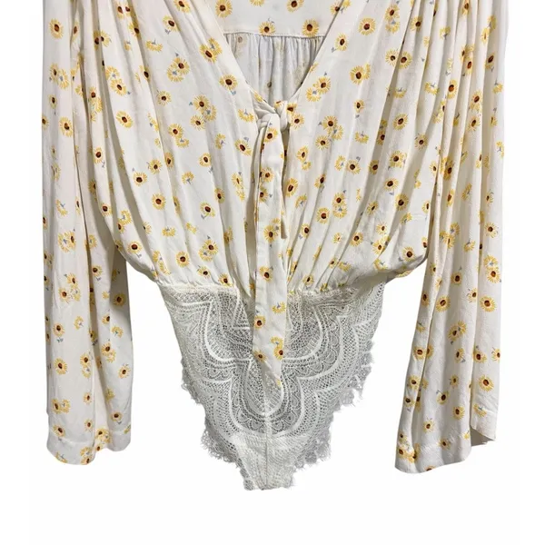 Free People Intimately "Forties Feels" Sunflower Print Bell Sleeve‎ Bodysuit Sm - Image 5