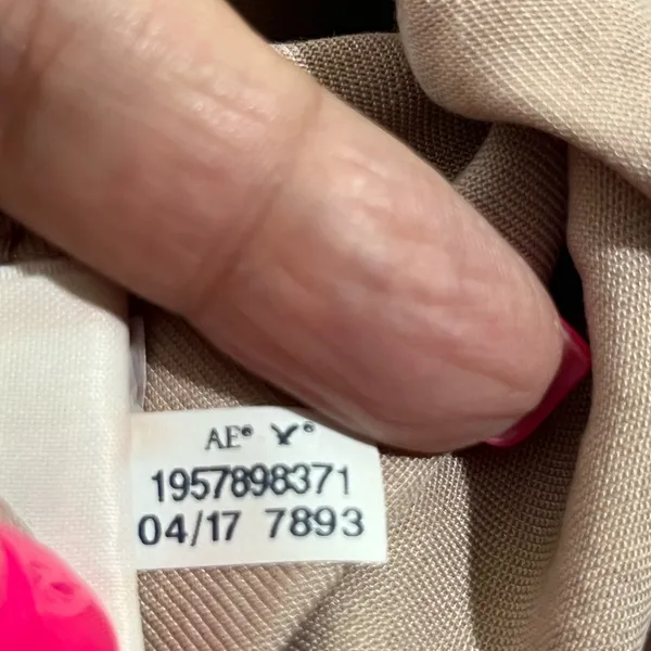 American Eagle Button Down Shirt Boyfriend Fit Women’s SM‎ Taupe PREOWNED - Image 12