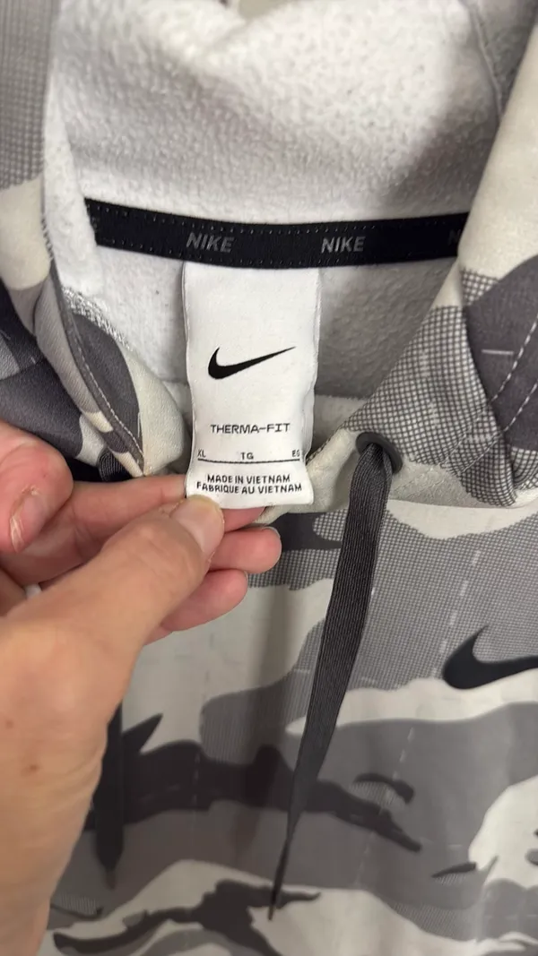 Nike Therma-Fit Hoodie Pullover Camo - Image 2