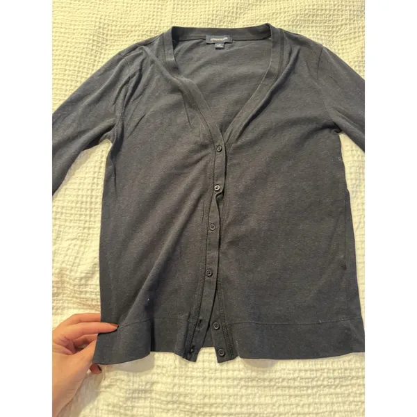 J Crew Women's Cardigan Blue V-Neck Button Down Small Old Money Classic - Image 3