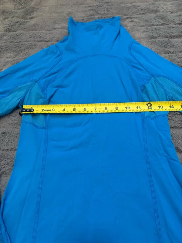 Lululemon Blue Long Sleeve Mock Neck Pullover Size 6 Thumbholes Mesh Panels - Image 10
