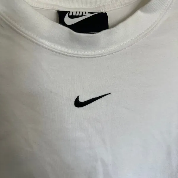Nike White Short Sleeve Women's Bodysuit (Size Medium) - Image 4