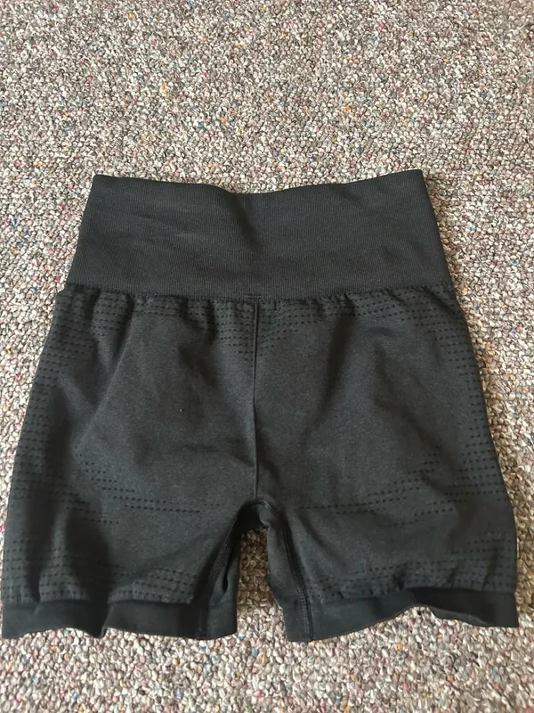 Gymshark Shorts - Image 3