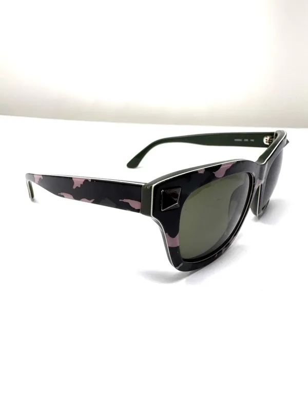 VALENTINO GARAVANI Rockstud safari sunglasses, unisex, made in Italy - Image 6