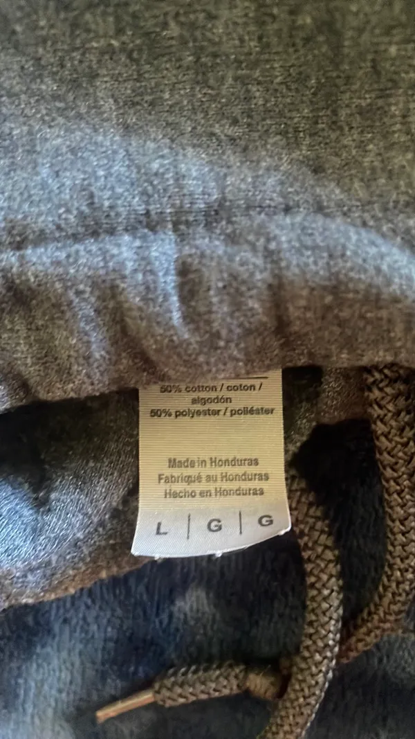 Gildan hooded sweatshirt  - Image 8