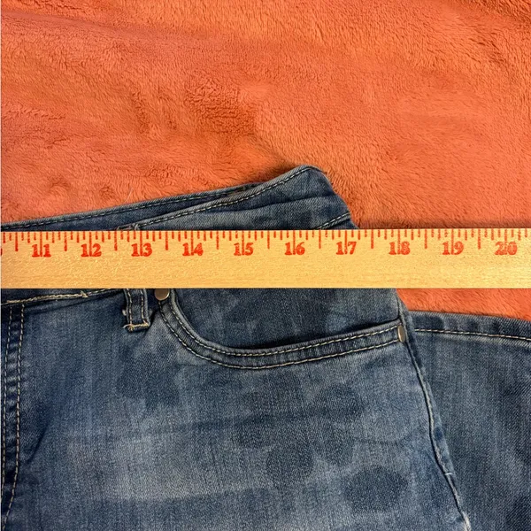 Christopher & Banks Denim Straight Leg Jeans with Floral Pattern - Image 3