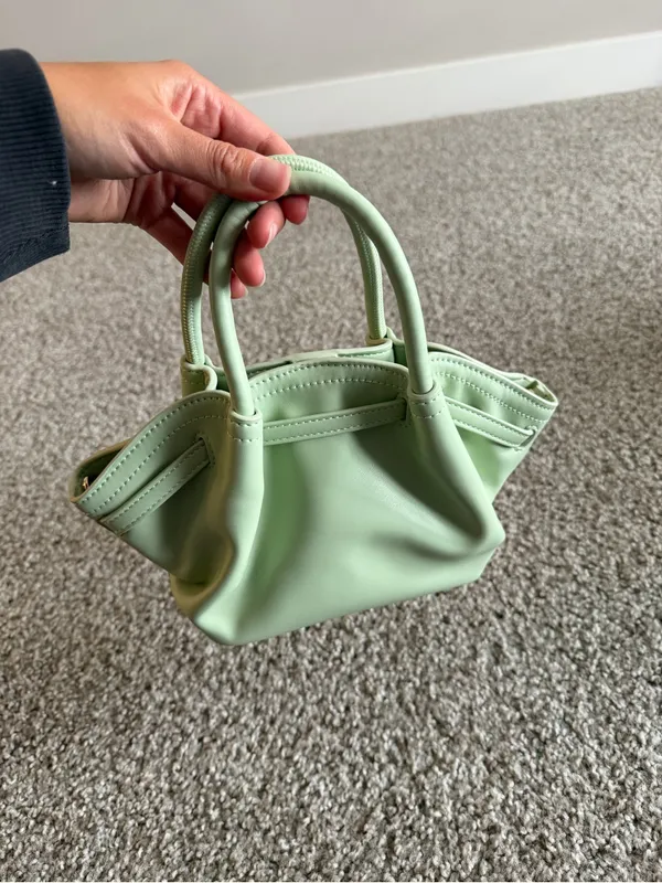 URBAN EXPRESSIONS Green Selena Color Pop Crossbody Tuckernuck Event/ Party Bag - Image 6