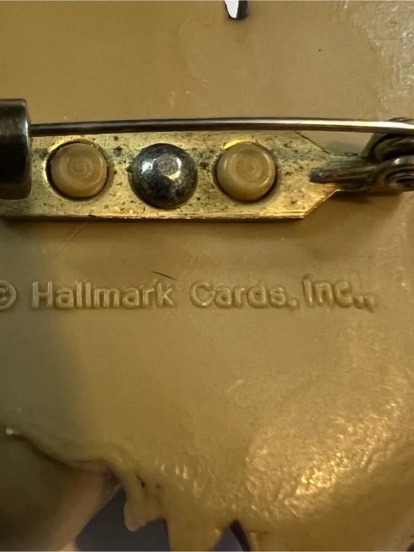 Hallmark Cards Inc. Vintage Acorn & Fall Leaves Brooch - Image 7