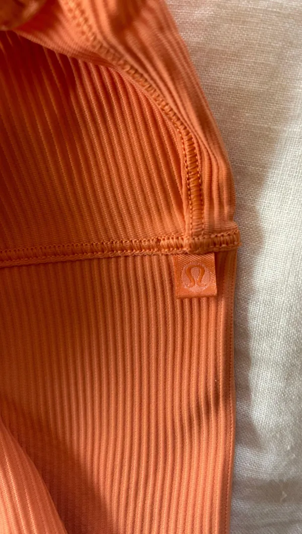 Lululemon Power Pivot Ribbed Tank Top - Image 4