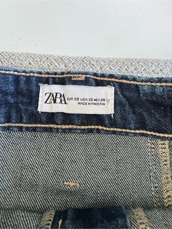 Zara Dark Rinse Blue Denim Pleated Mini Skirt Size XS - Image 4
