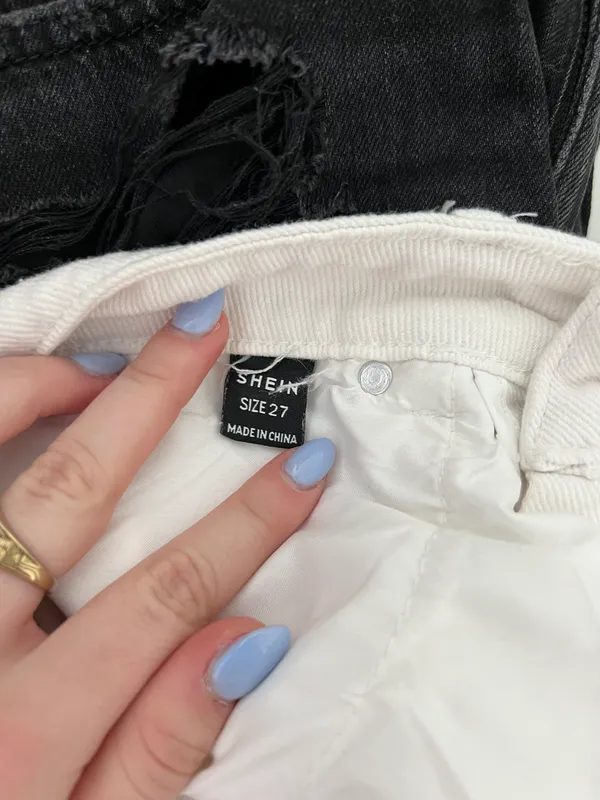 SheIn White Denim Shorts - Image 3