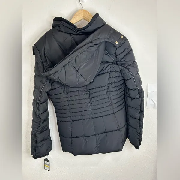 Guess Women’s Medium Black Quilted Puffer Jacket Warm Stylish Hooded Winter Coat - Image 9