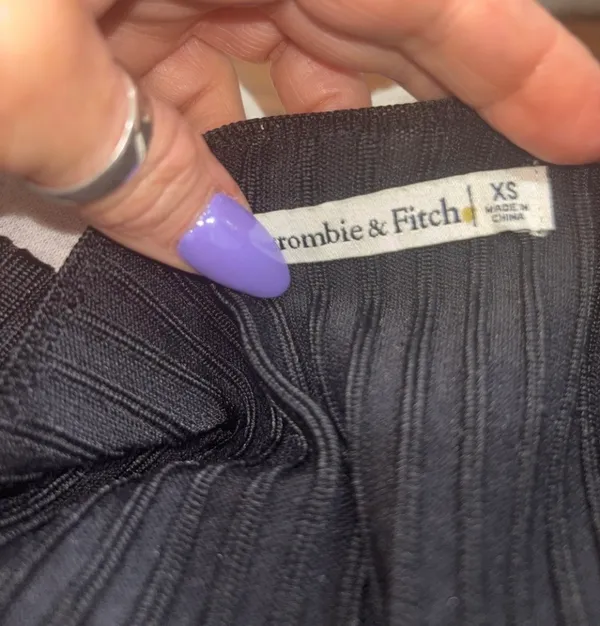 Abercrombie & Fitch Black Slash Rib Knit Sweater Top - Image 11