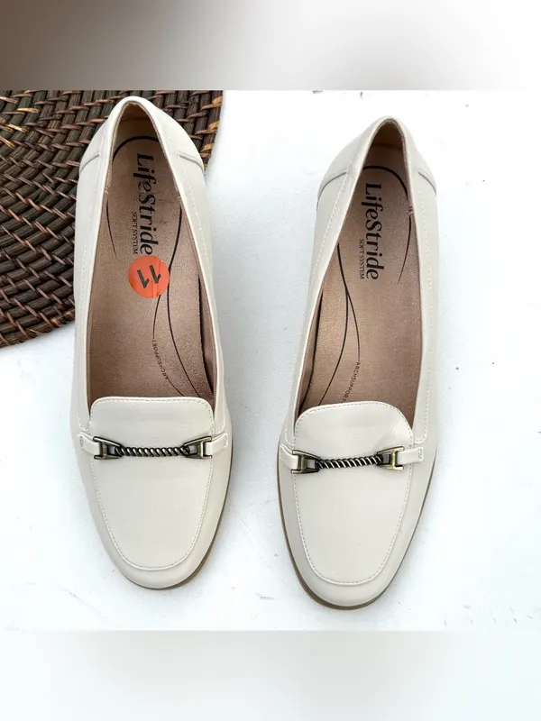 LiftStride Womens Shoes Beige Mini Wedge Loafer Slip On Size 10W - Image 3