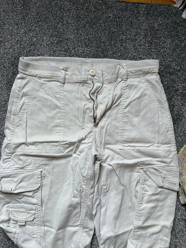 American Eagle Cargo Pants - Image 2
