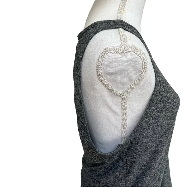 BEYOND YOGA Open BackDeep Sides Racerback Tank Space Dye Grey Small - Image 3