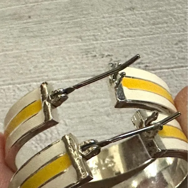 Chaps Yellow and white hoop earrings - Image 5