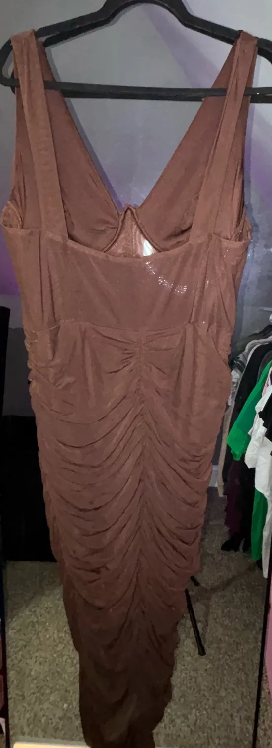 Brown Bodycon Shein Dress  - Image 4