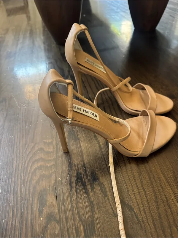 Steve Madden Blush Strappy Heeled Sandals - Image 3
