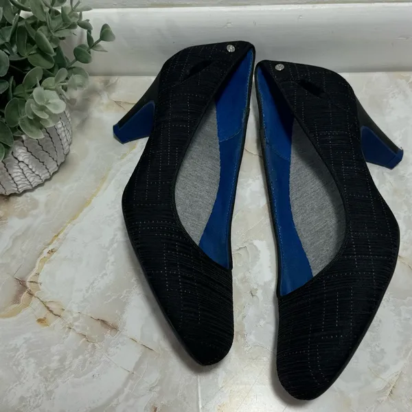 Betabrand On Your Mark Cut-Out‎ Heels Comfort Black/Blue Sz 8.5 Workwear Office - Image 2